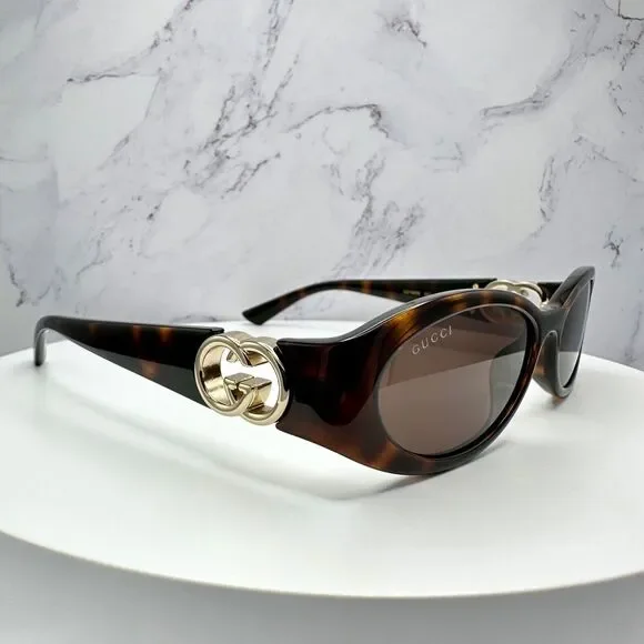 New Gucci Sunglasses - Picture 14 of 16